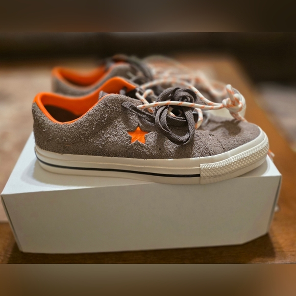 CONS By Converse Gray Sneakers with Orange Accents - Picture 4 of 4